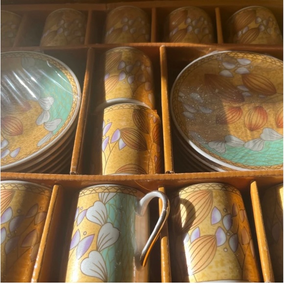 Vintage Urabi espresso qahwa coffee cups & saucers (24) - Picture 3 of 9